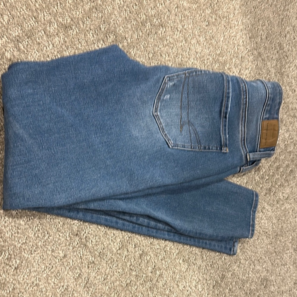 American Eagle Outfitters Light Blue Denim Jeans